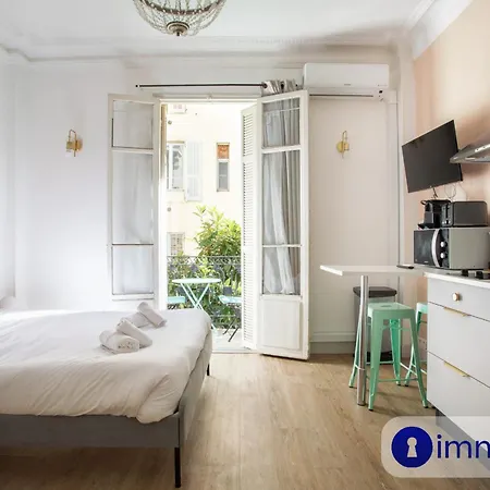 Appartement Charming Air-conditioned With Balcony *
