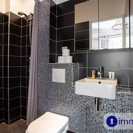 Apartamento Charming Air-conditioned With Balcony Niza